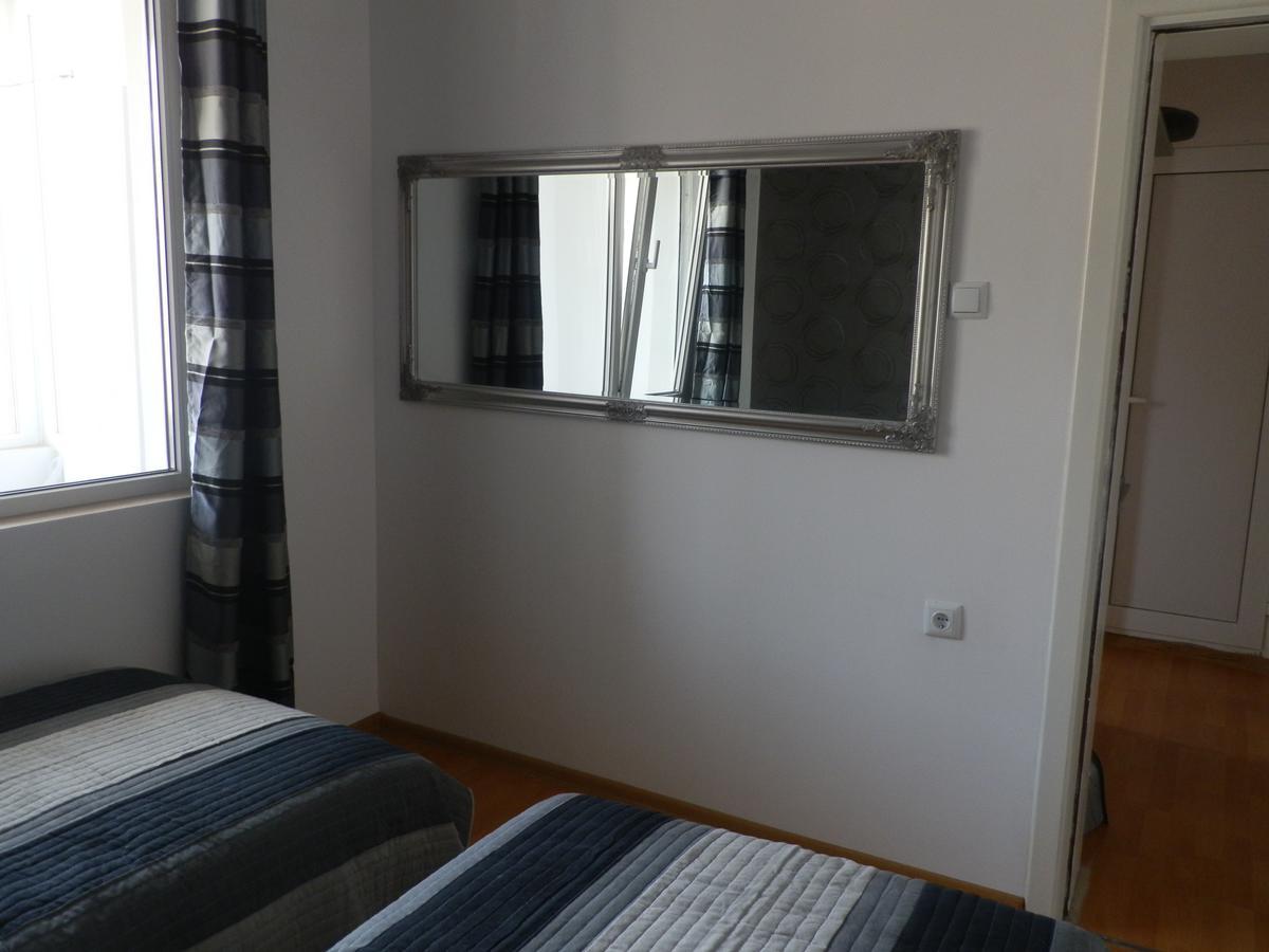 Silver House Varna Esterno foto