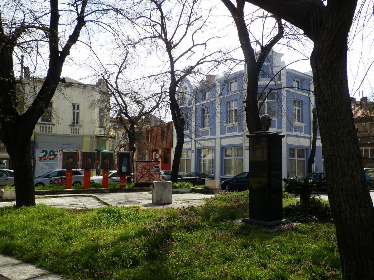 Silver House Varna Esterno foto